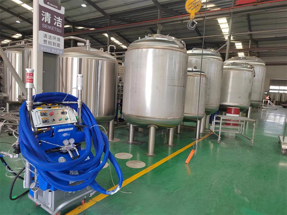 AH5000罐体灌注聚氨酯